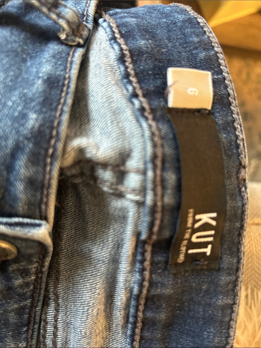 Kut from the Kloth women’s Slim Blue Denim Jeans